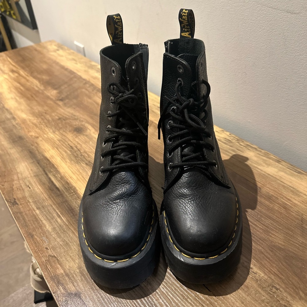 Dr.Martens leather combat boots